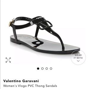 New Valentino thong sandals! VW2S0BB2 Black Size 7